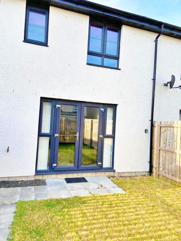 3 Bed House With Parking Near Airport Vila Edimburgo Exterior foto