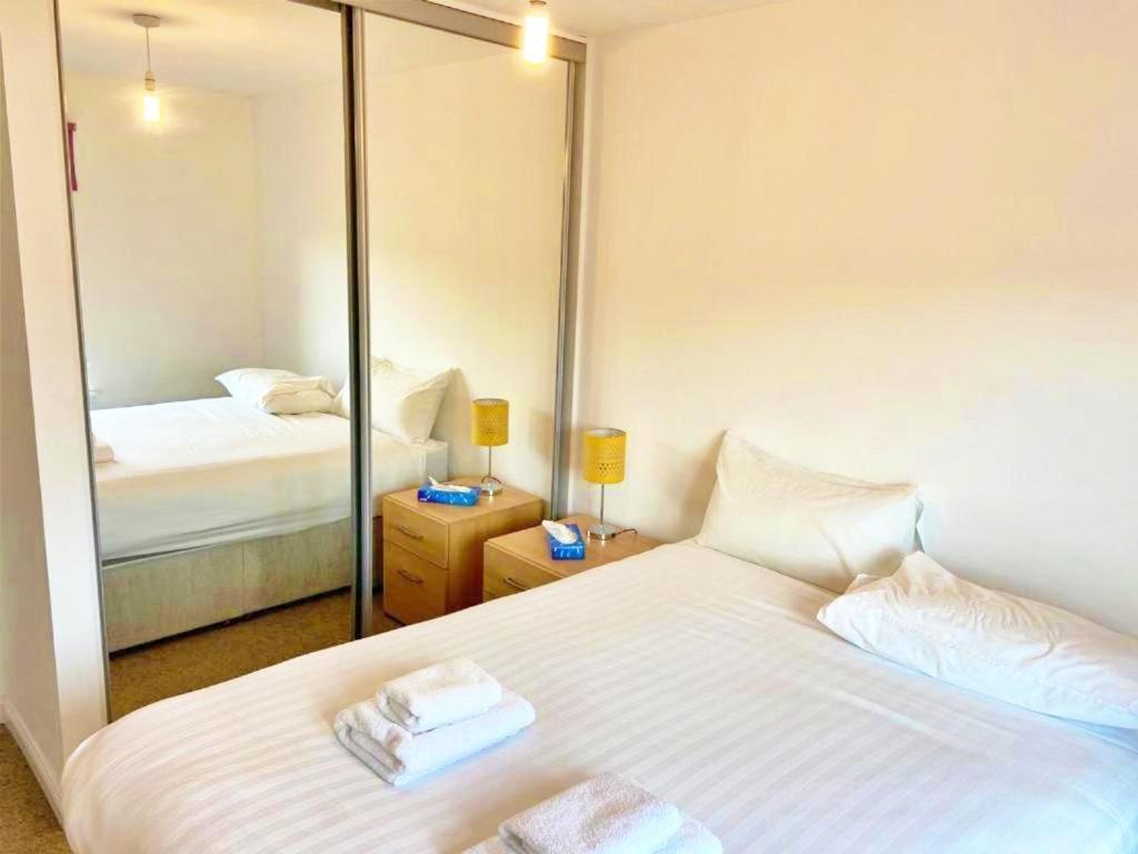 3 Bed House With Parking Near Airport Vila Edimburgo Exterior foto